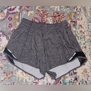 Lululemon Hotty Hot Shorts size 8